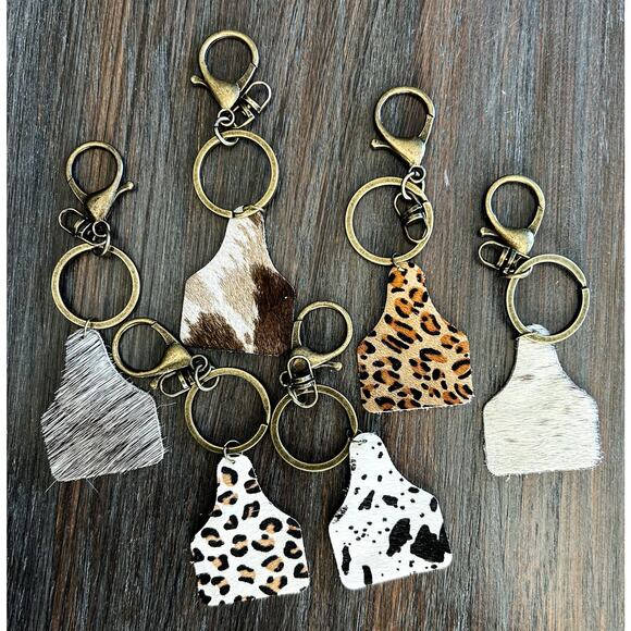 Tan Cheetah Print Western Cow Tag Keychain Bag Charm - Picture 2 of 2